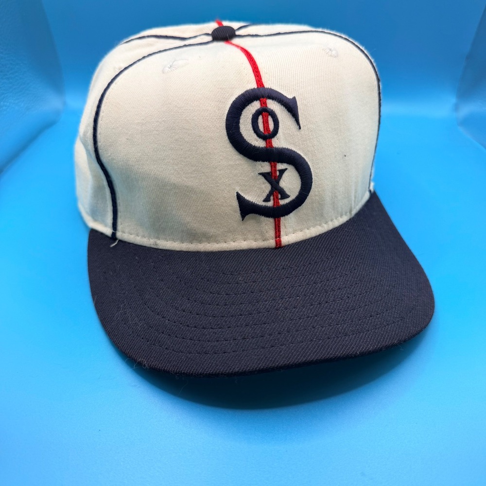 New Era 59FIFTY Chicago White Sox Fitted Hat Cream Navy Red Size 7 5/8 USA Made